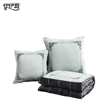 伊伊爱B01900002/40*40cm雪尼尔绣花绒抱枕被105*150爱马绿